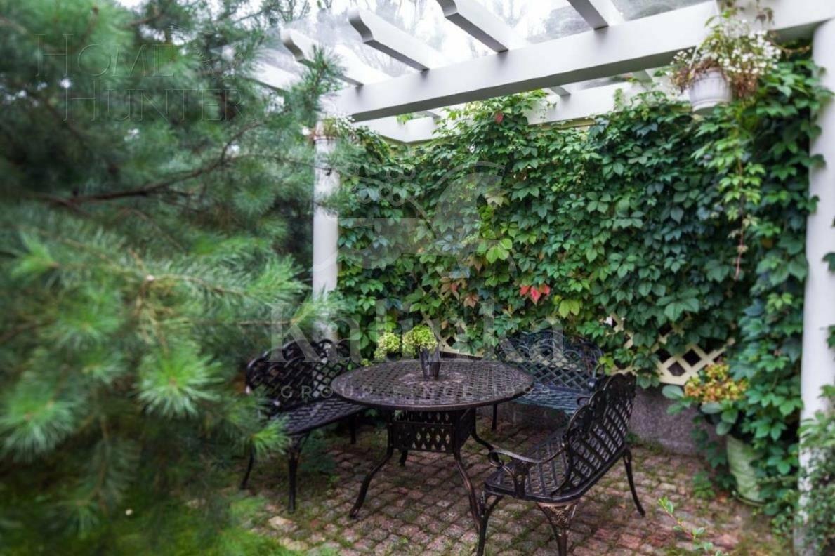 2-этажный коттедж 900 м² с отделкой