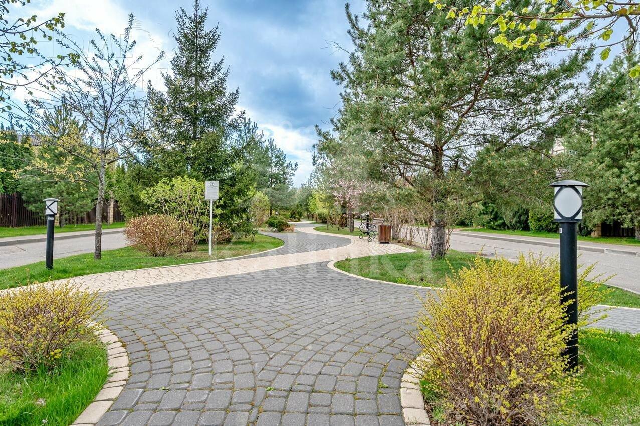 2-этажный таунхаус 240 м² с отделкой