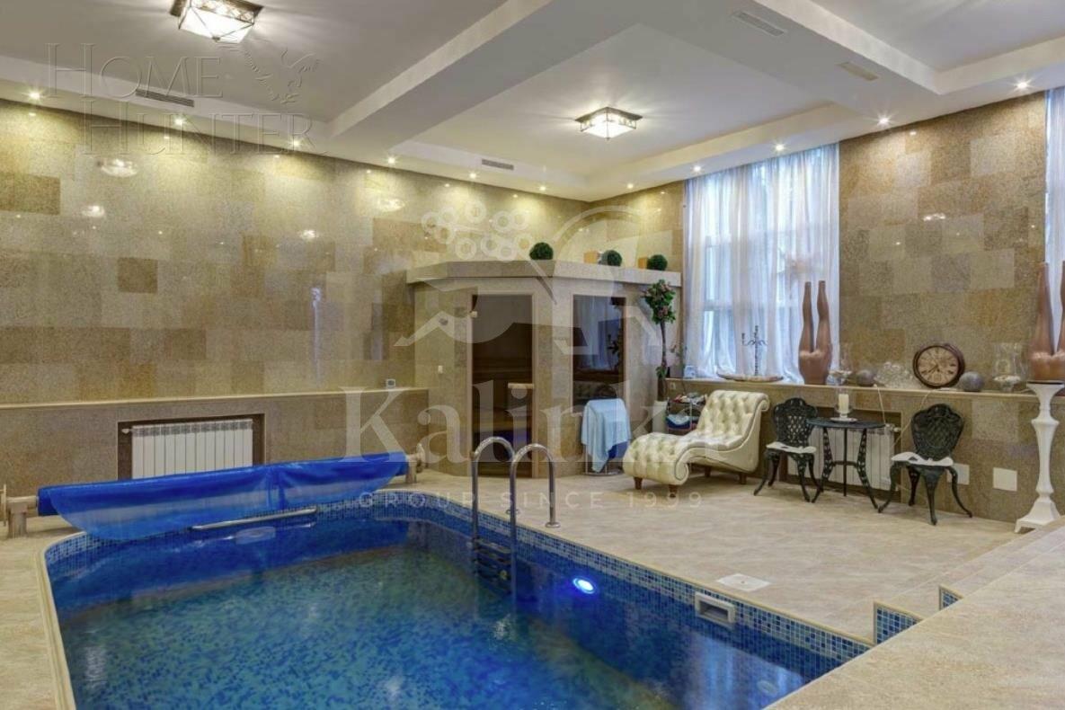 2-этажный коттедж 900 м² с отделкой