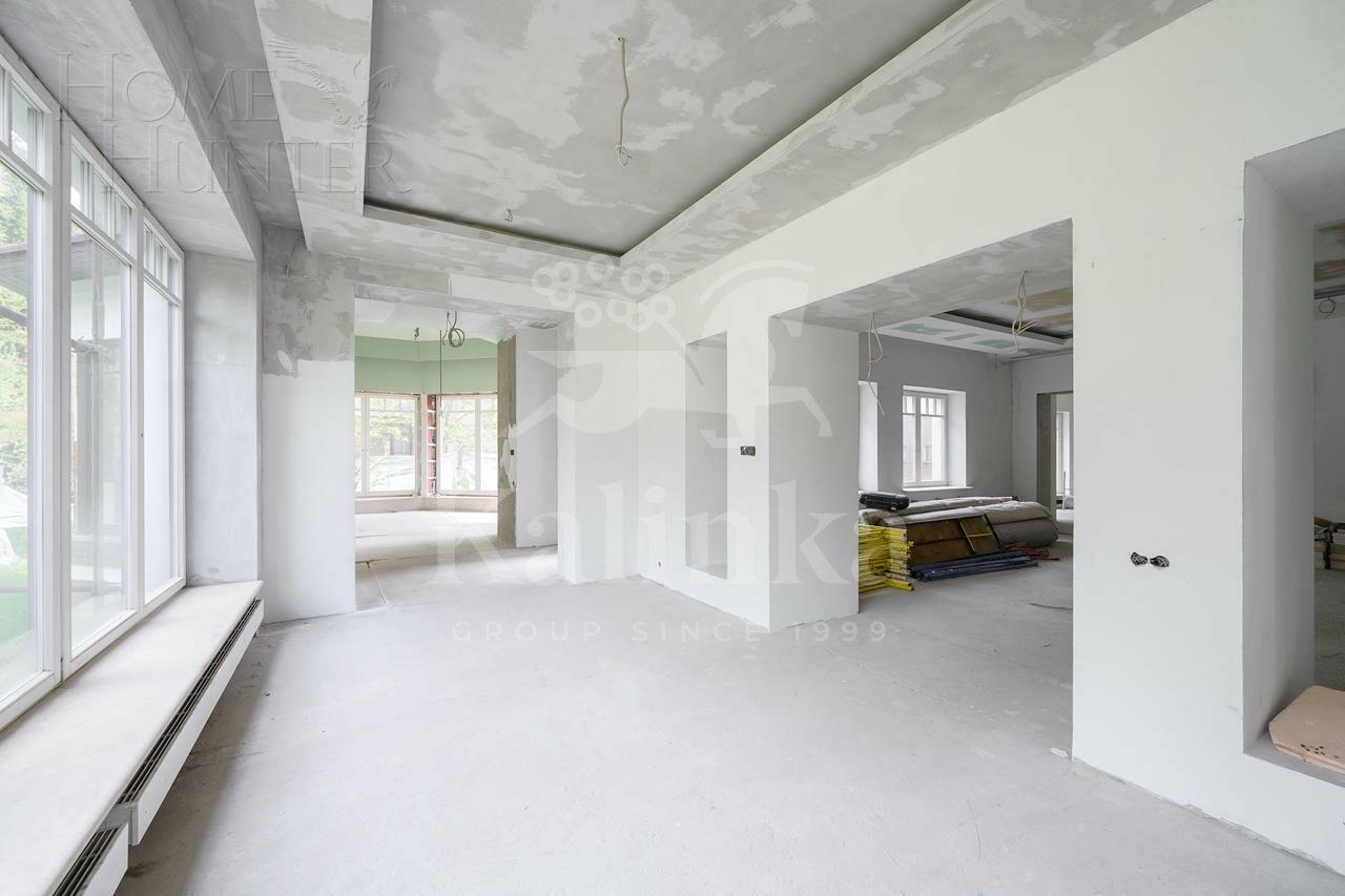 3-этажный коттедж 501.7 м² без отделки