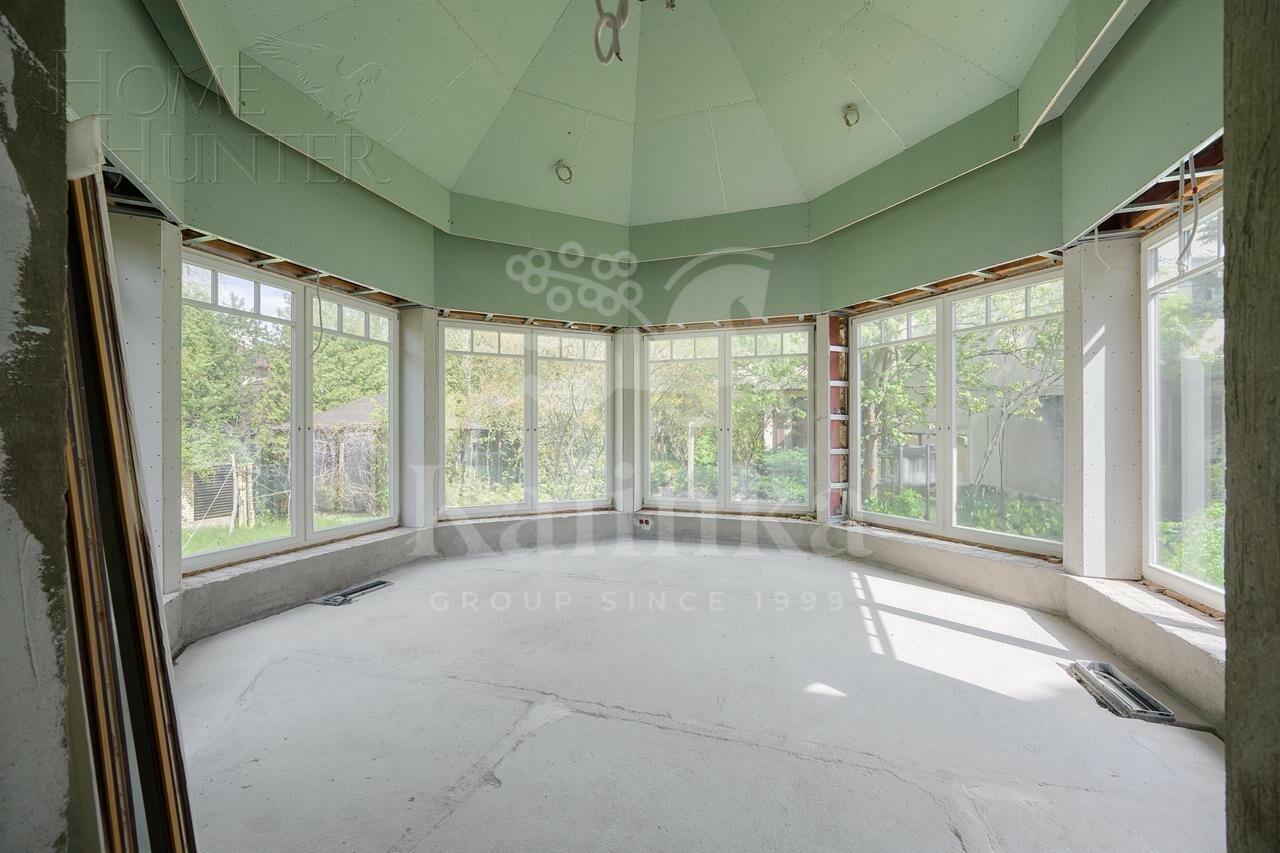 3-этажный коттедж 501.7 м² без отделки