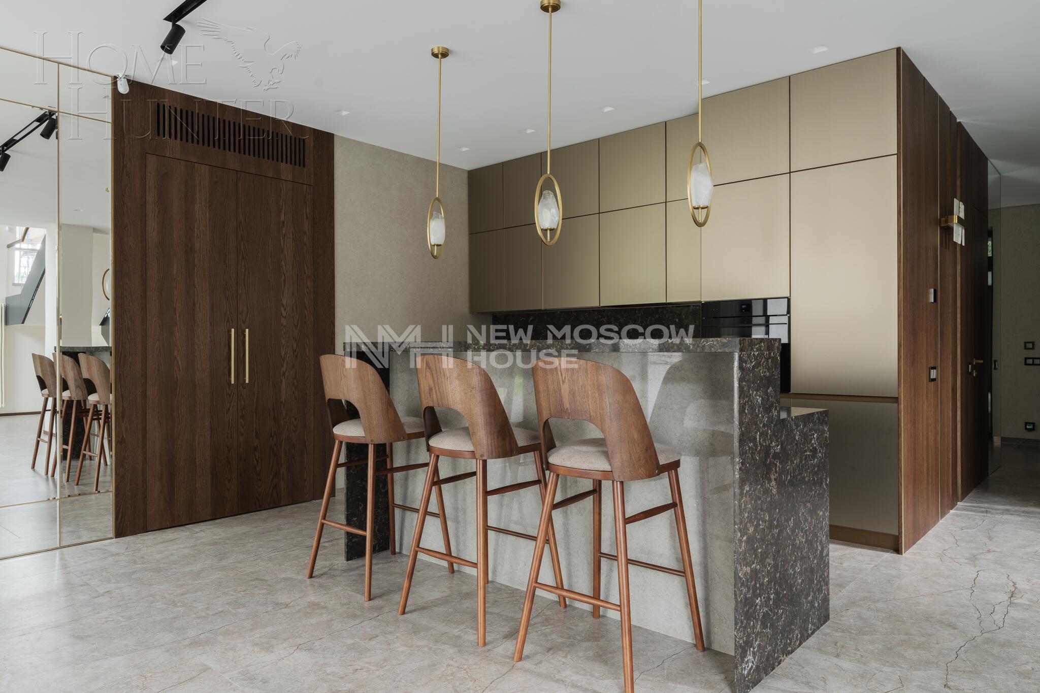 2-этажный коттедж 640 м² с отделкой