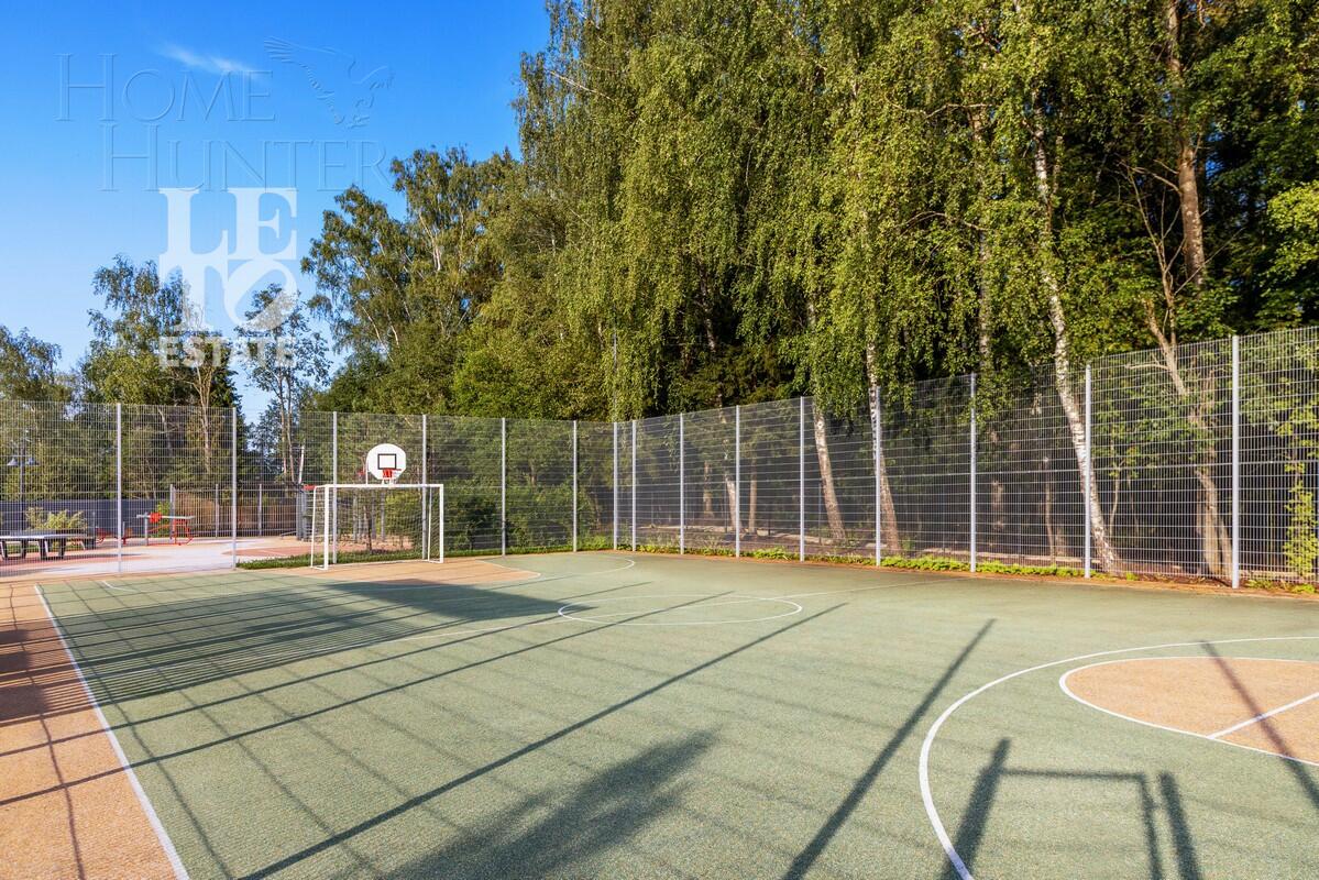 2-этажный коттедж 322.2 м² без отделки