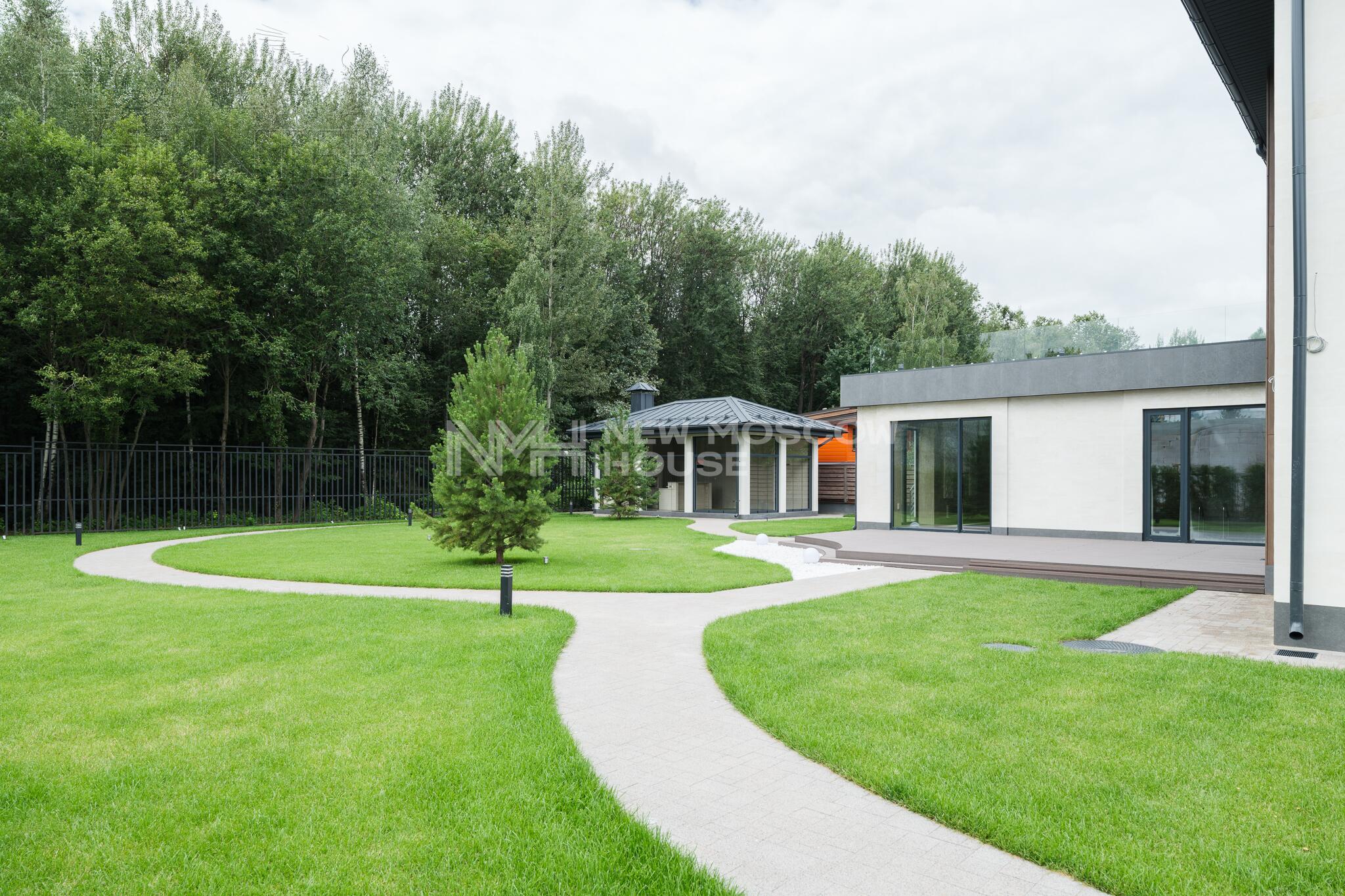 2-этажный коттедж 640 м² с отделкой