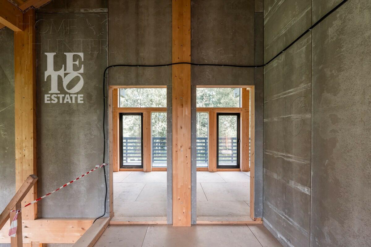 2-этажный коттедж 322.2 м² без отделки