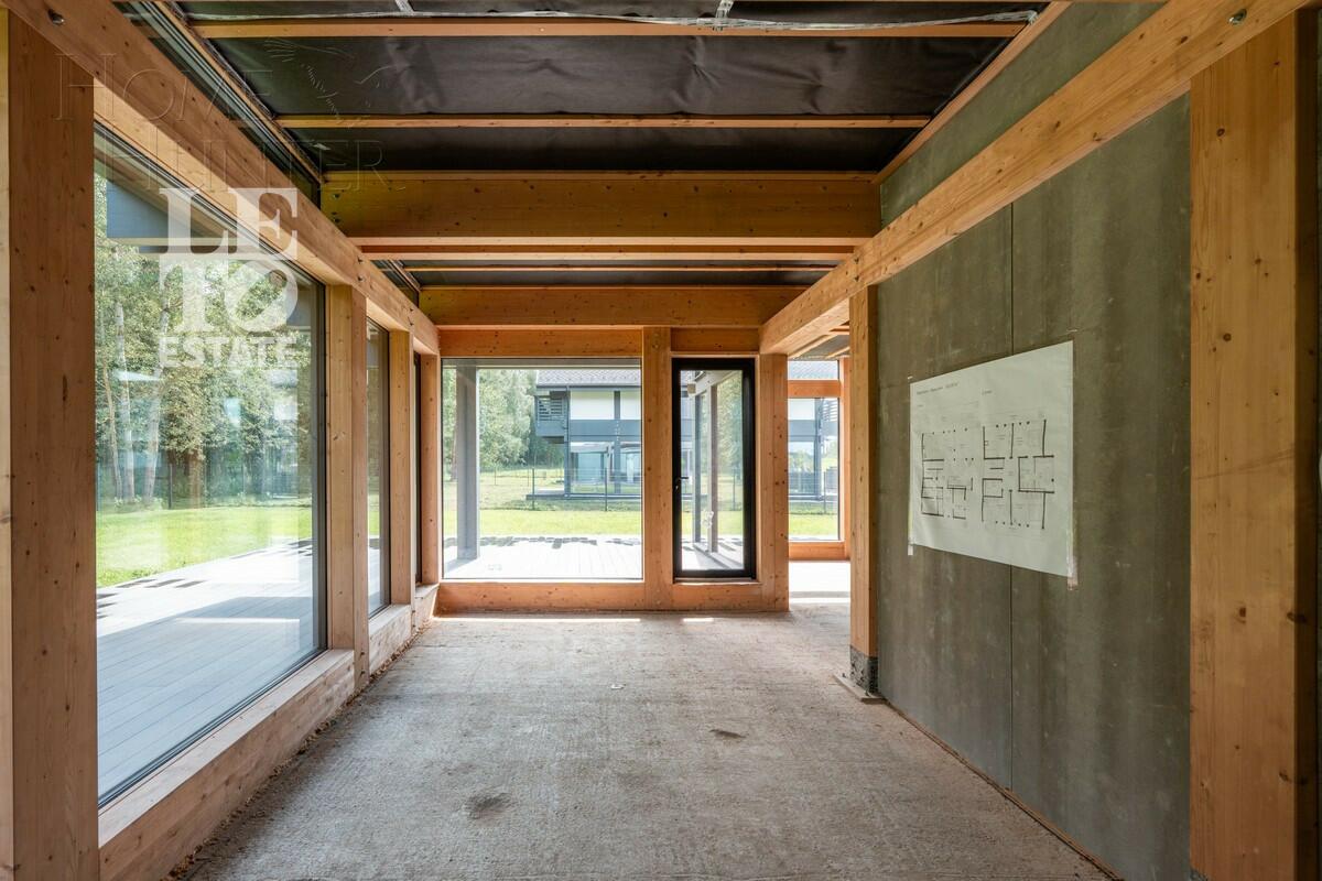 2-этажный коттедж 322.2 м² без отделки