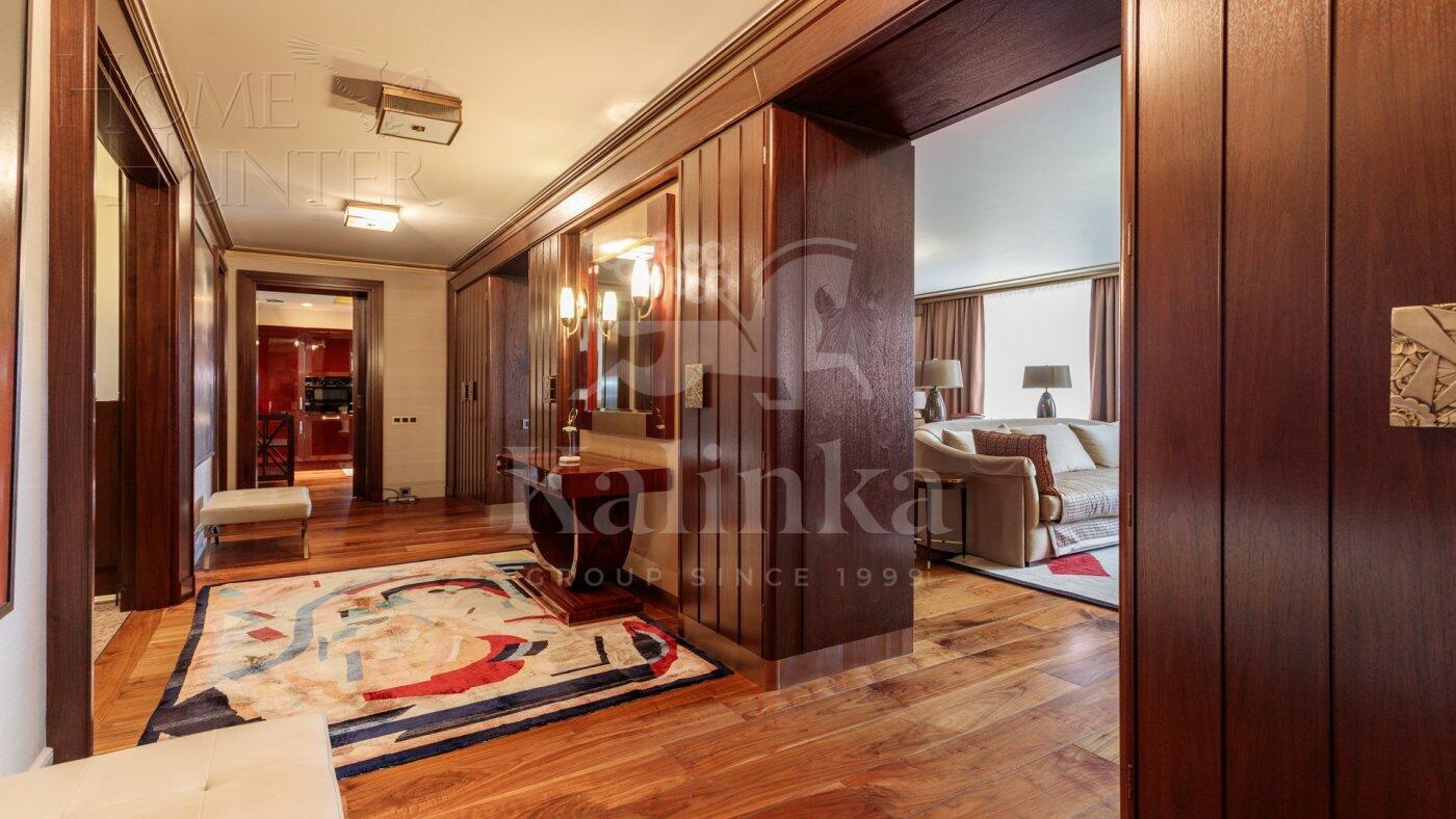 3-КОМН. КВАРТИРА С ОТДЕЛКОЙ 175 М² НА 8 ЭТАЖЕ