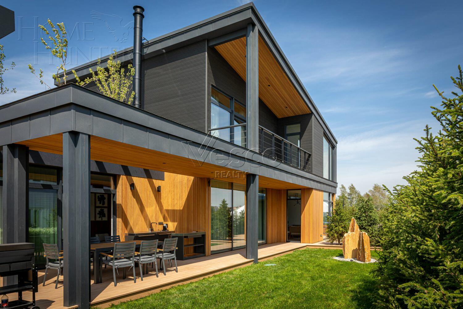 2-этажный коттедж 420 м² с отделкой