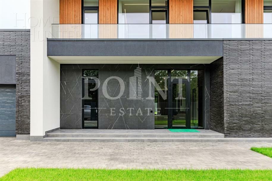 2-этажный коттедж 604 м² без отделки