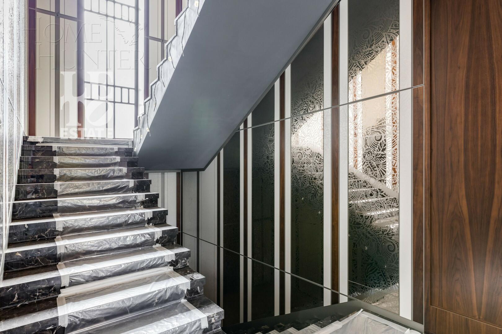 2-этажный коттедж 1 244 м² с отделкой