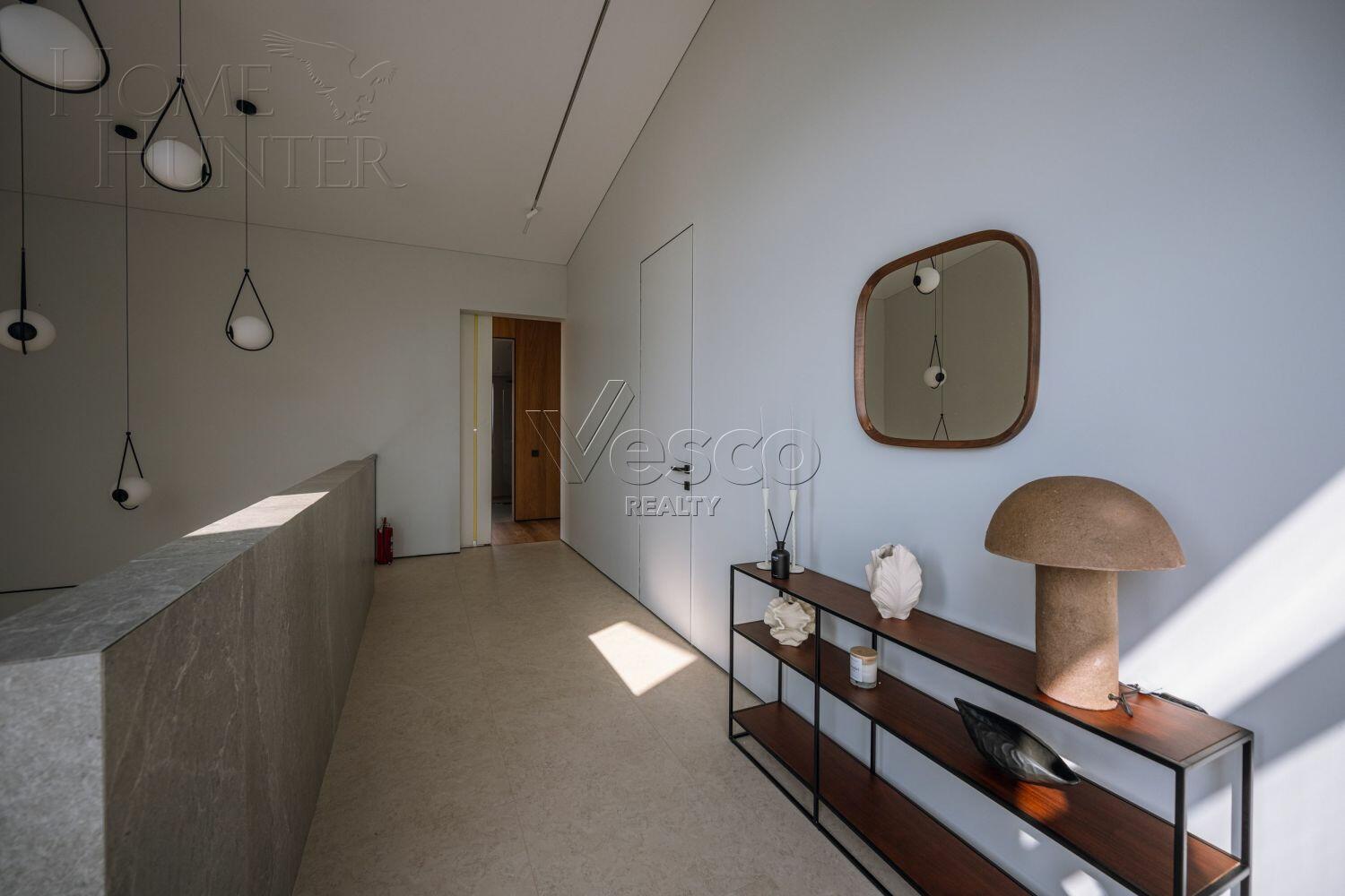 2-этажный коттедж 420 м² с отделкой