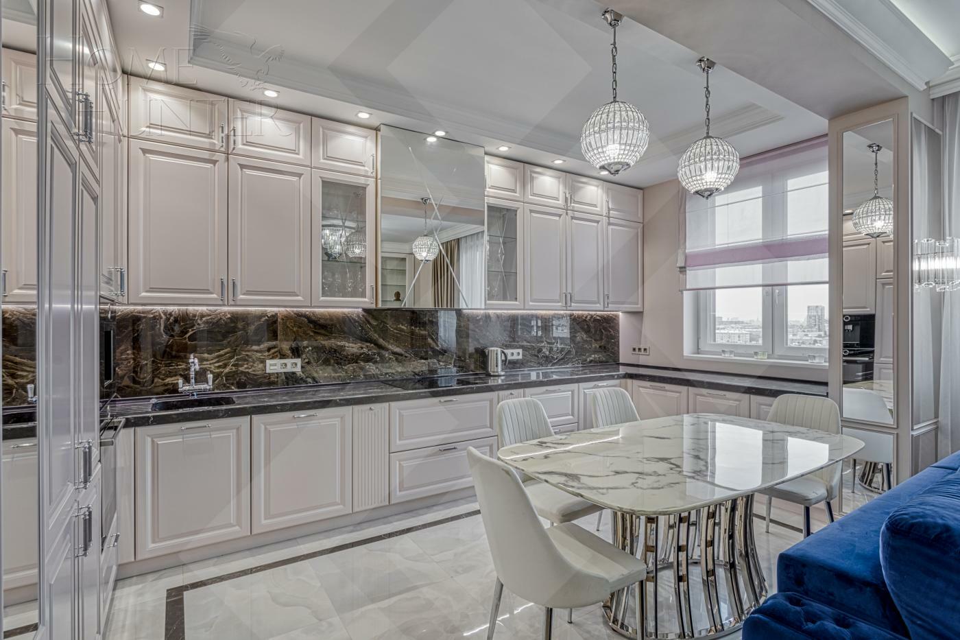 4-КОМН. КВАРТИРА С ОТДЕЛКОЙ 131 М² НА 9 ЭТАЖЕ