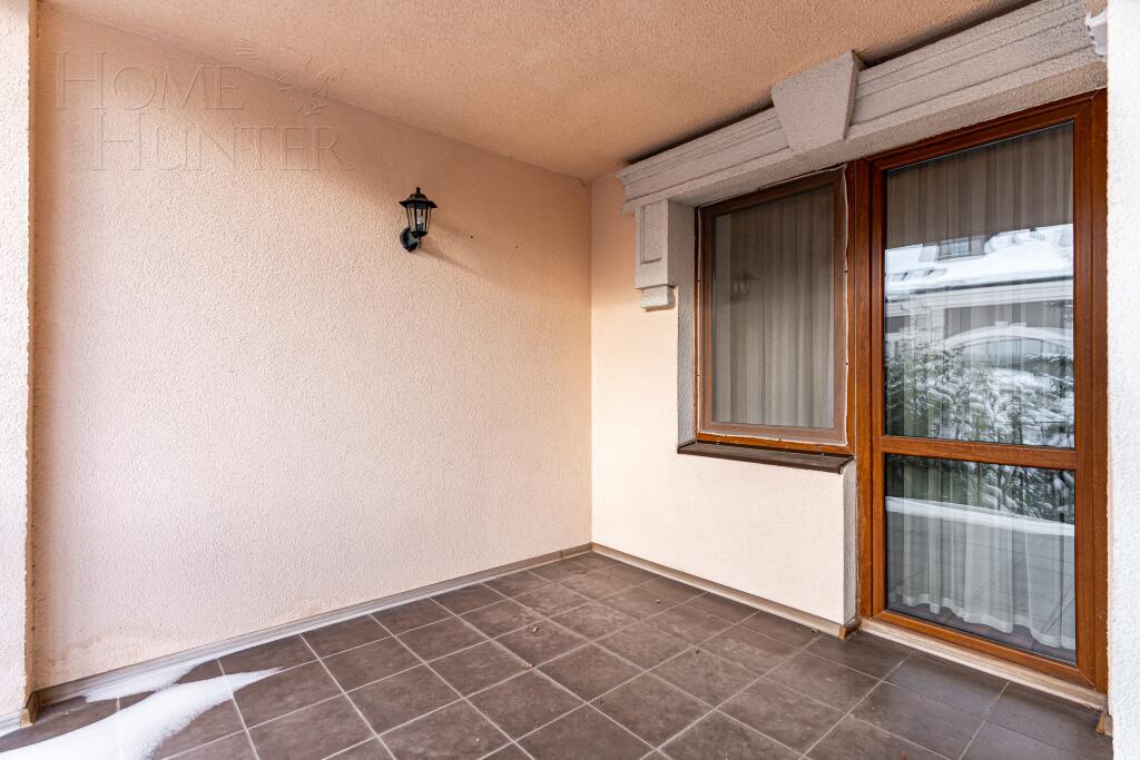 3-этажный таунхаус 270 м² с отделкой