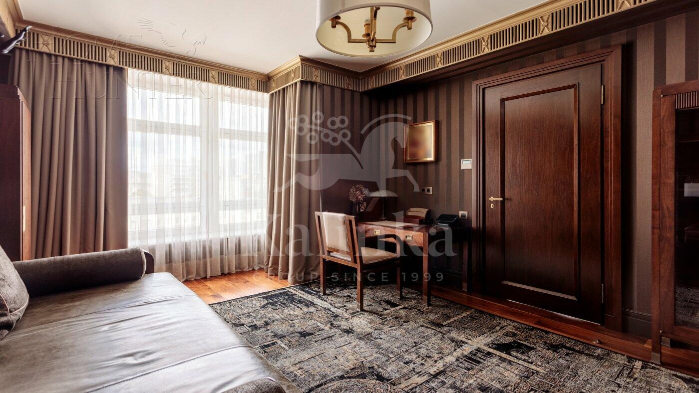 3-КОМН. КВАРТИРА С ОТДЕЛКОЙ 175 М² НА 8 ЭТАЖЕ