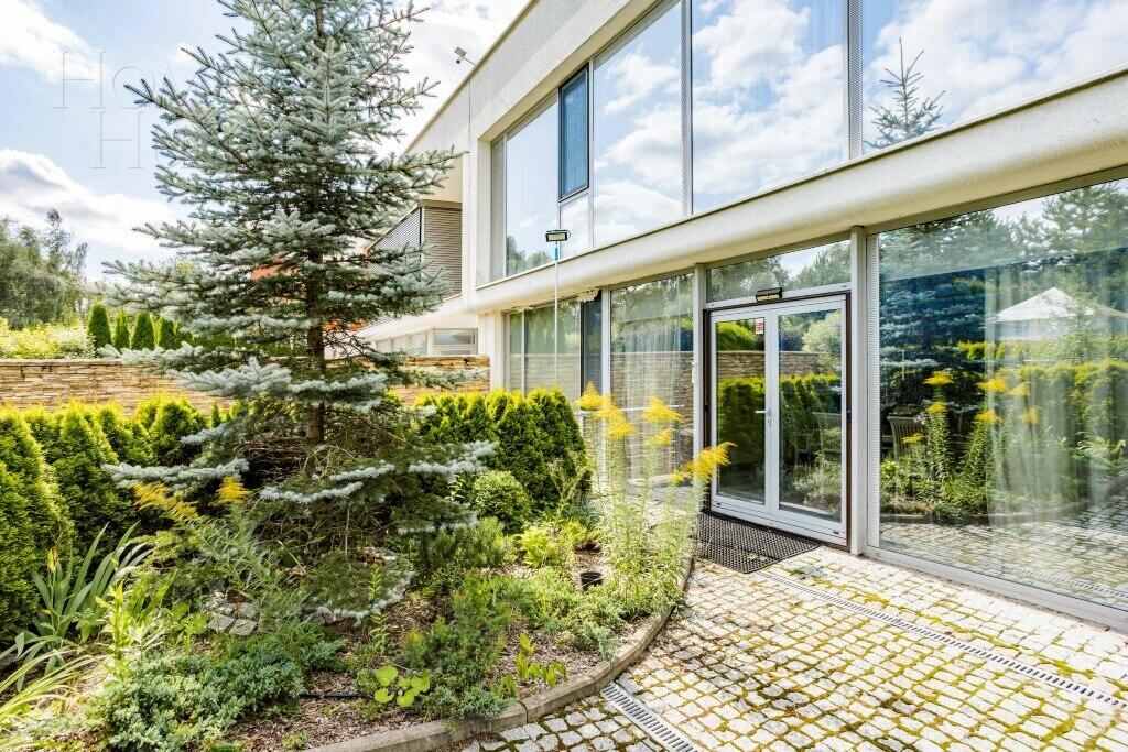 2-этажный таунхаус 390 м² с отделкой