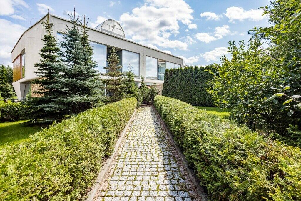 2-этажный таунхаус 390 м² с отделкой