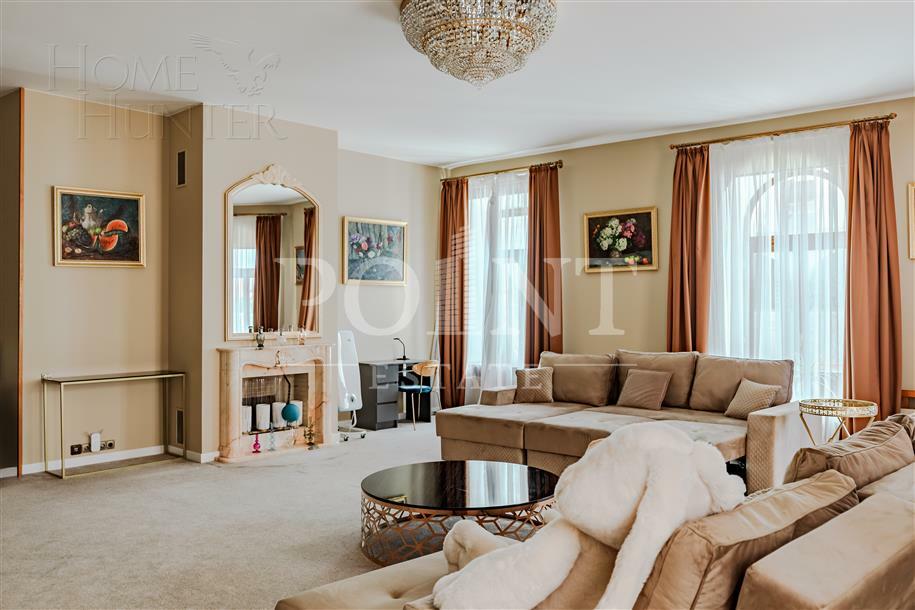 6-КОМН. КВАРТИРА С ОТДЕЛКОЙ 303 М² НА 3 ЭТАЖЕ