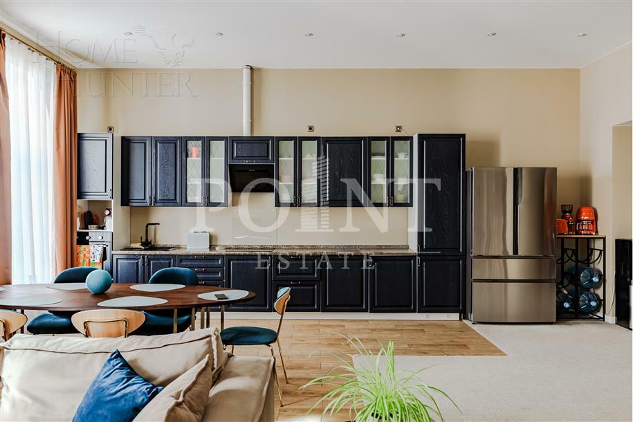 6-КОМН. КВАРТИРА С ОТДЕЛКОЙ 303 М² НА 3 ЭТАЖЕ