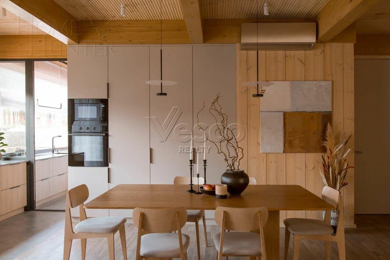 1-этажный коттедж 190 м² с отделкой