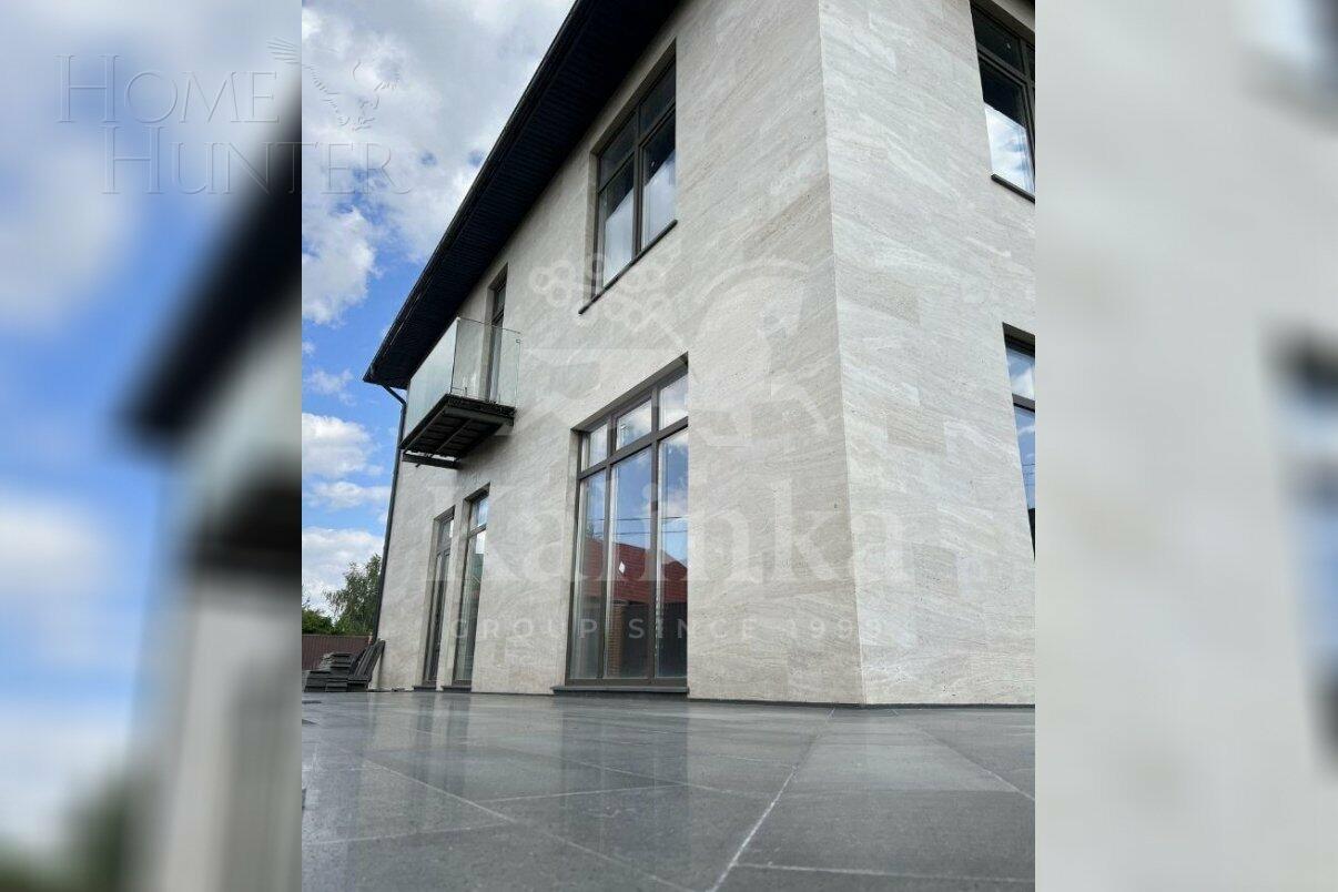 2-этажный коттедж 336 м² без отделки