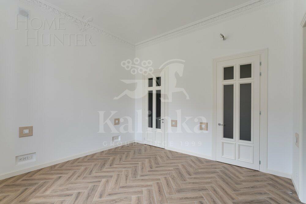 2-этажный коттедж 660 м² с отделкой