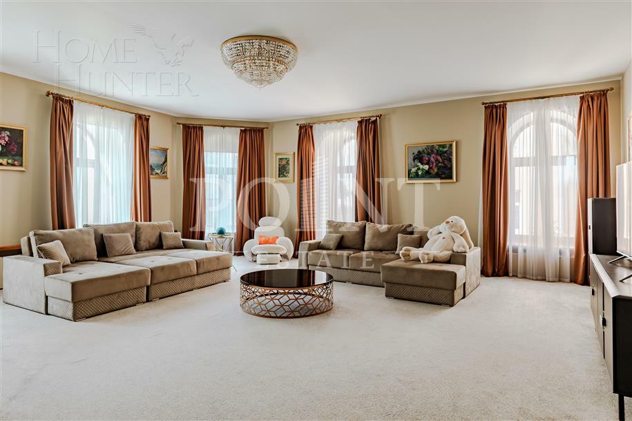 6-КОМН. КВАРТИРА С ОТДЕЛКОЙ 303 М² НА 3 ЭТАЖЕ