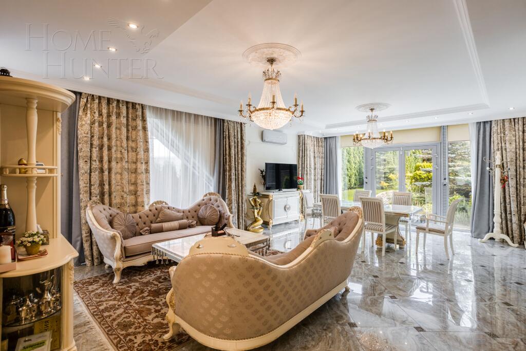 2-этажный таунхаус 390 м² с отделкой