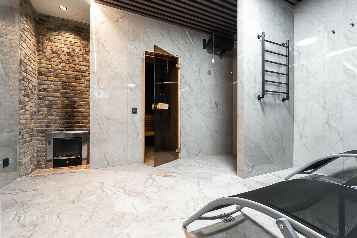 2-этажный таунхаус 400 м² с отделкой