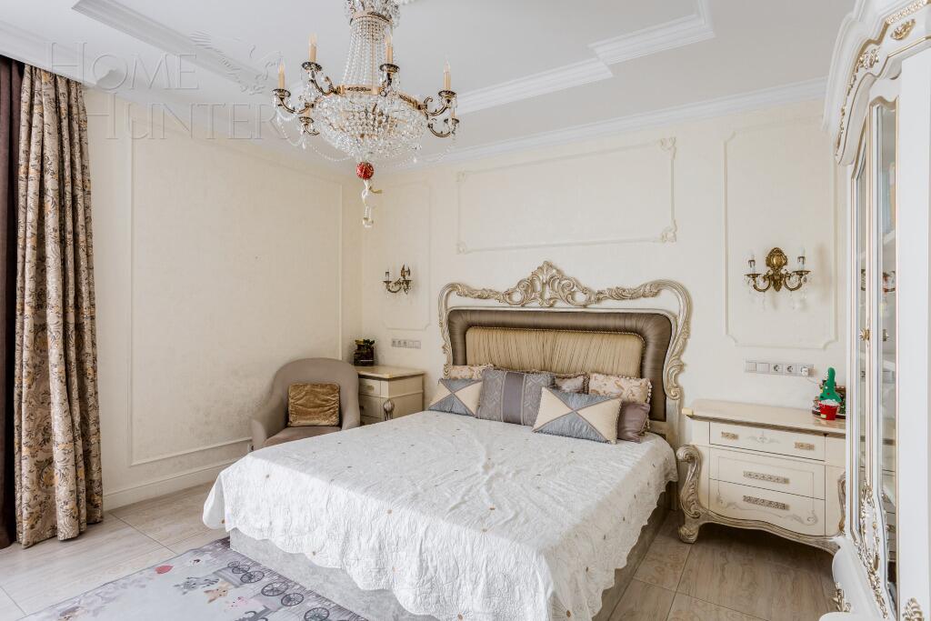 2-этажный таунхаус 390 м² с отделкой