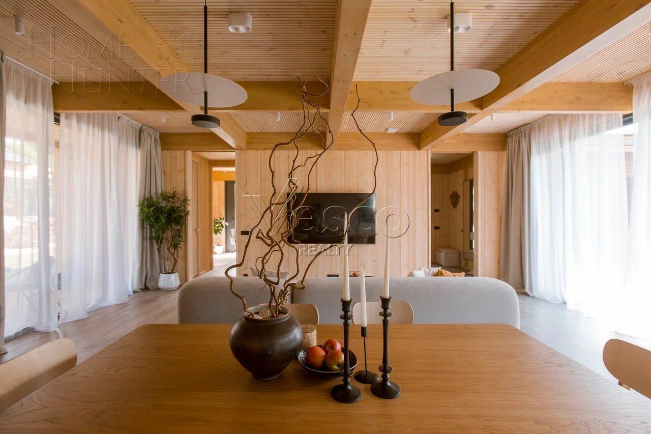 1-этажный коттедж 190 м² с отделкой