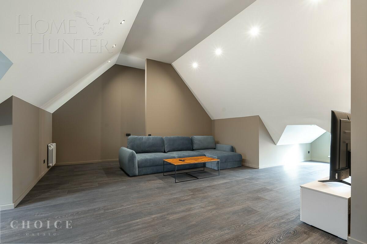 2-этажный таунхаус 400 м² с отделкой