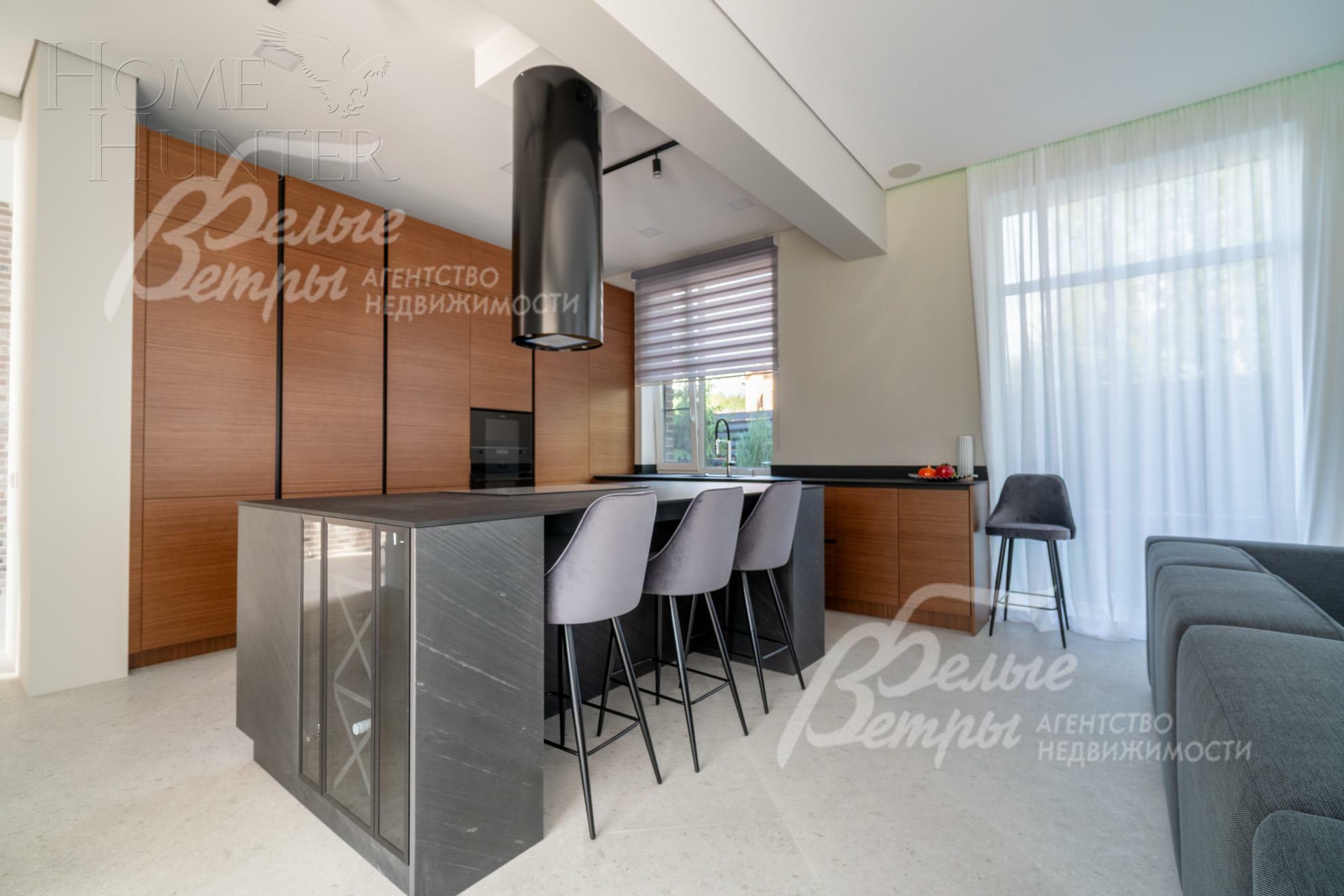 2-этажный коттедж 404.6 м² с отделкой