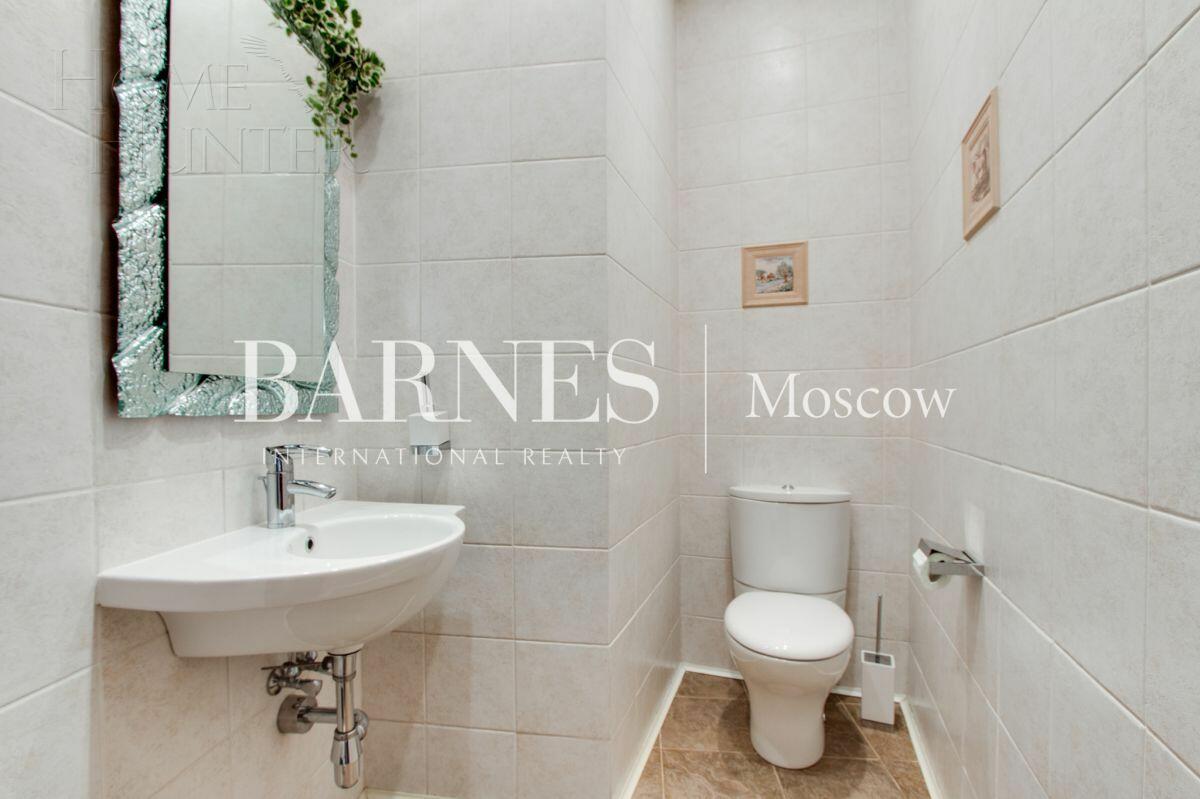 2-этажный коттедж 1 229 м² с отделкой