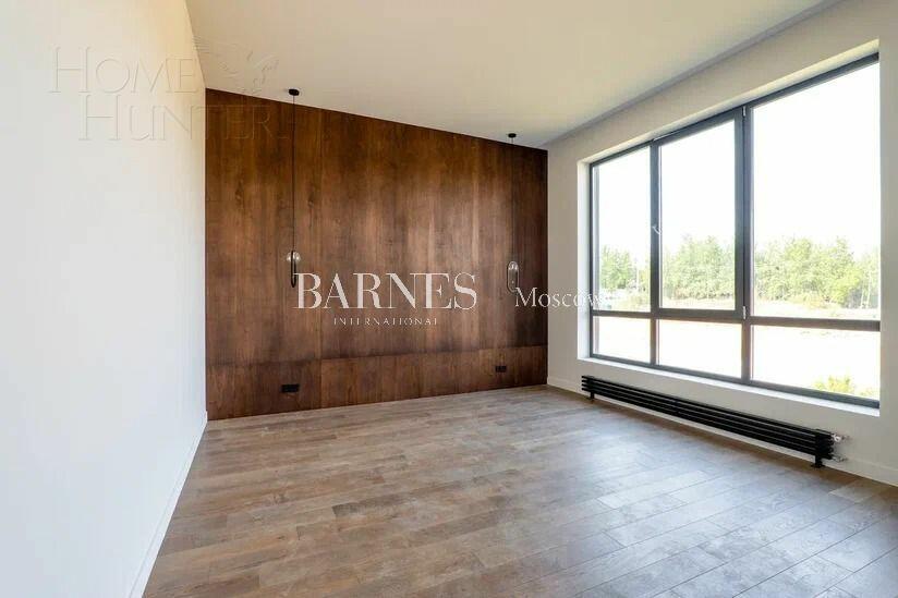 2-этажный коттедж 989.7 м² с отделкой