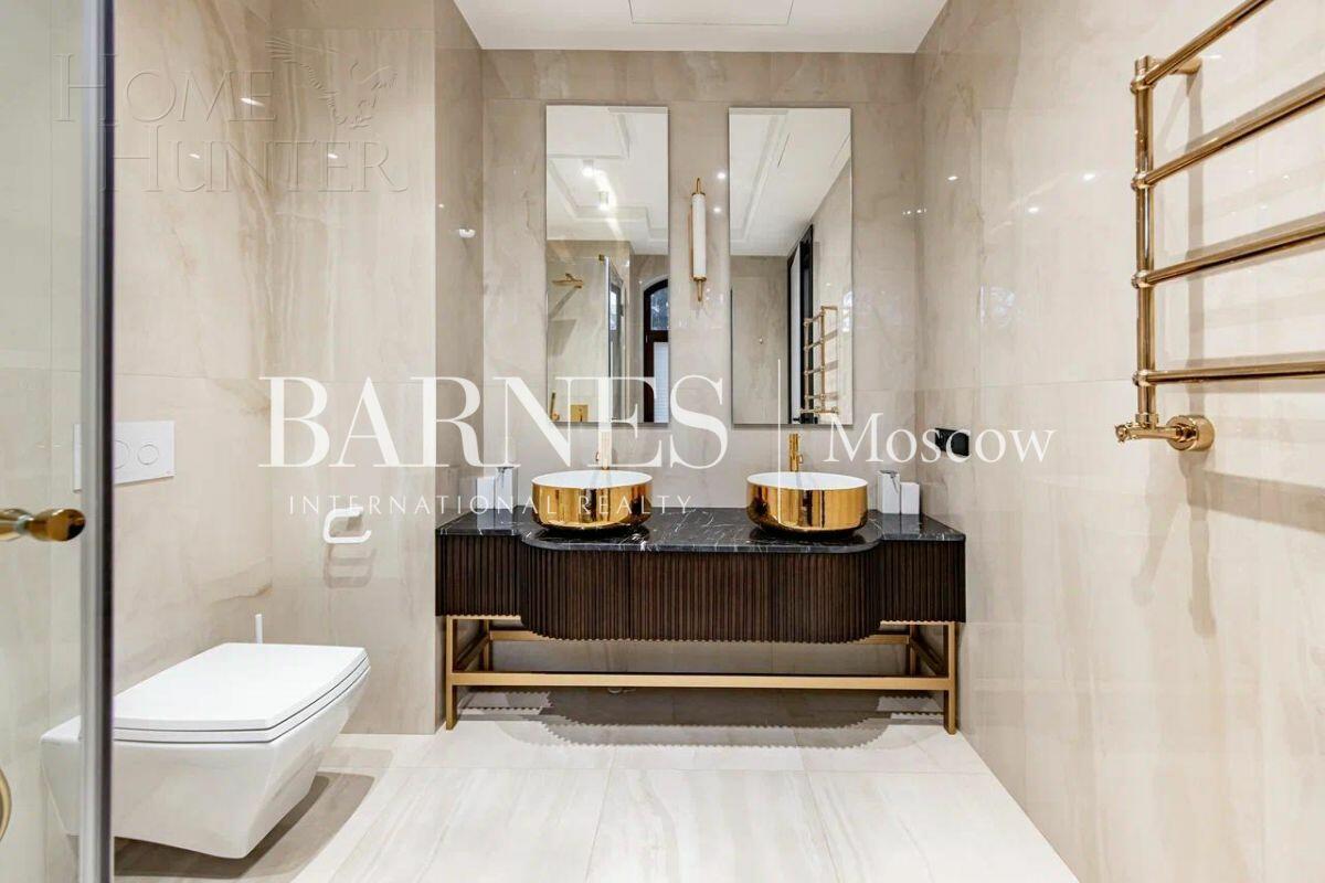 2-этажный коттедж 639 м² с отделкой