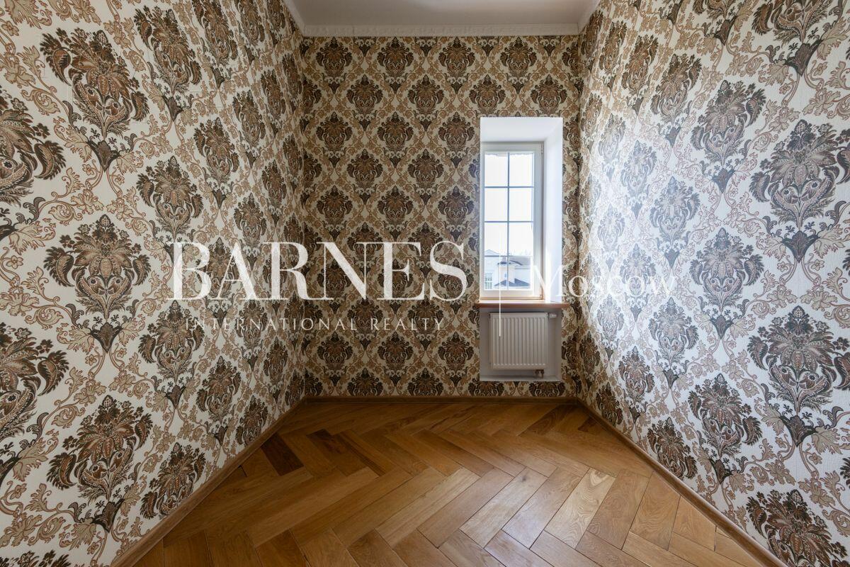 2-этажный коттедж 343.5 м² с отделкой