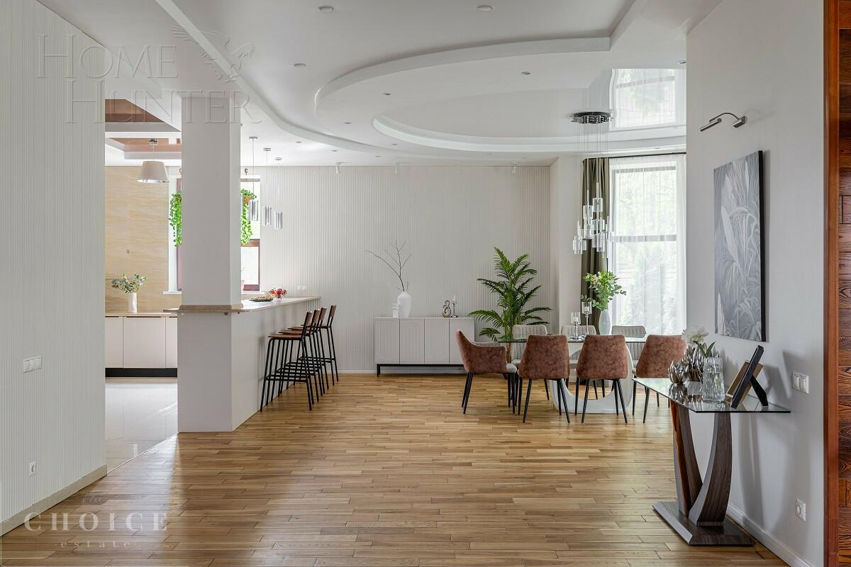 2-этажный коттедж 430 м² с отделкой