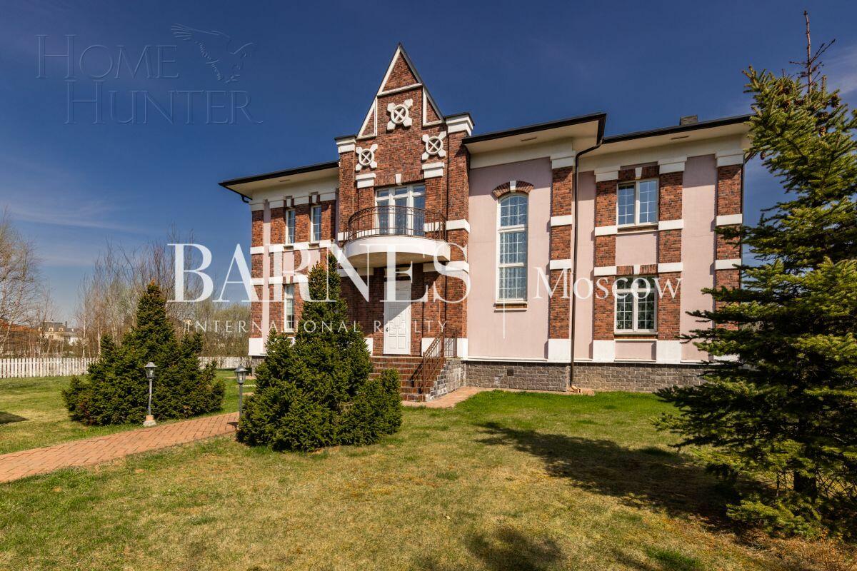 2-этажный коттедж 343.5 м² с отделкой