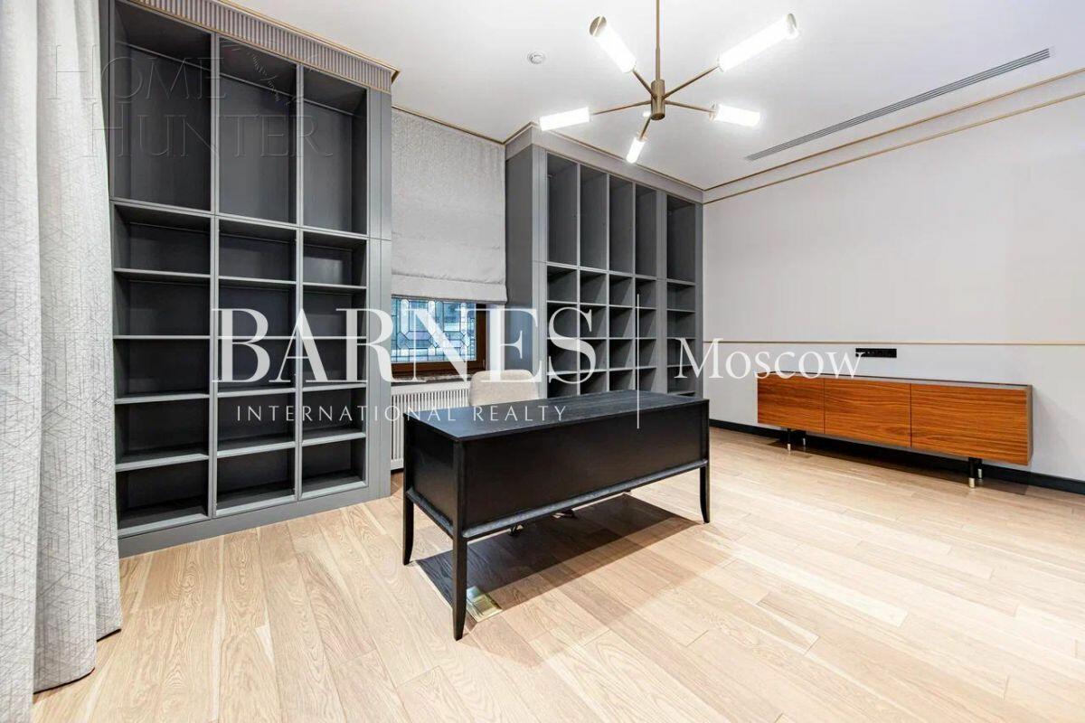 2-этажный коттедж 639 м² с отделкой