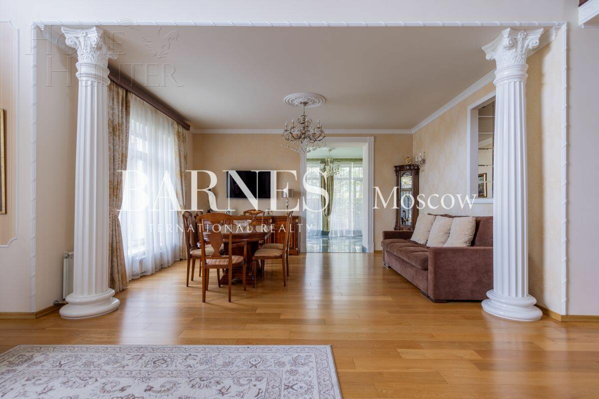 2-этажный коттедж 1 200 м² с отделкой