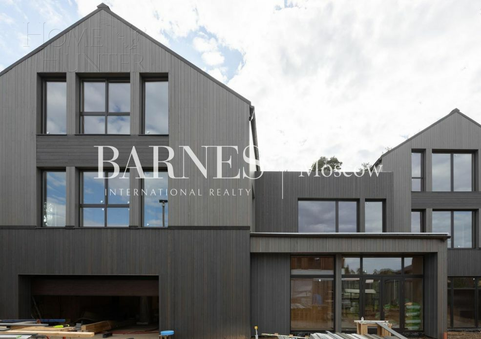 2-этажный коттедж 1 050 м² без отделки