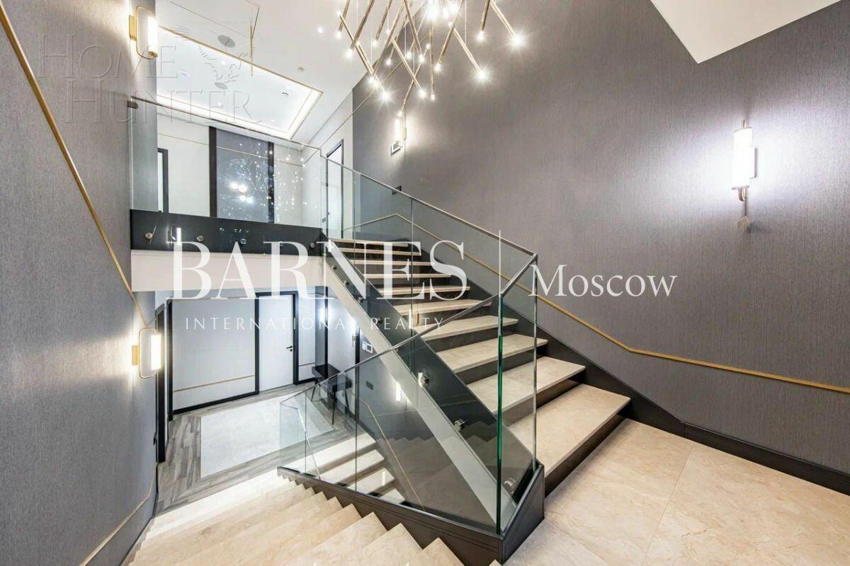 2-этажный коттедж 639 м² с отделкой