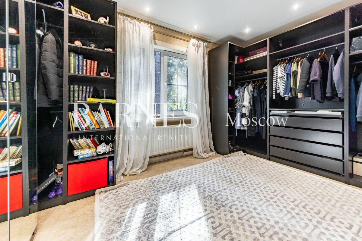 2-этажный коттедж 473.3 м² с отделкой