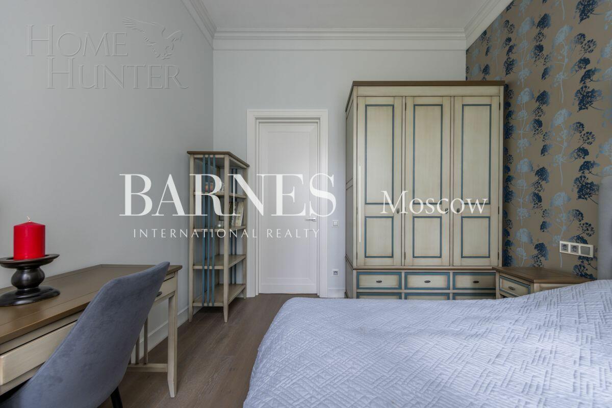 2-этажный коттедж 820 м² с отделкой