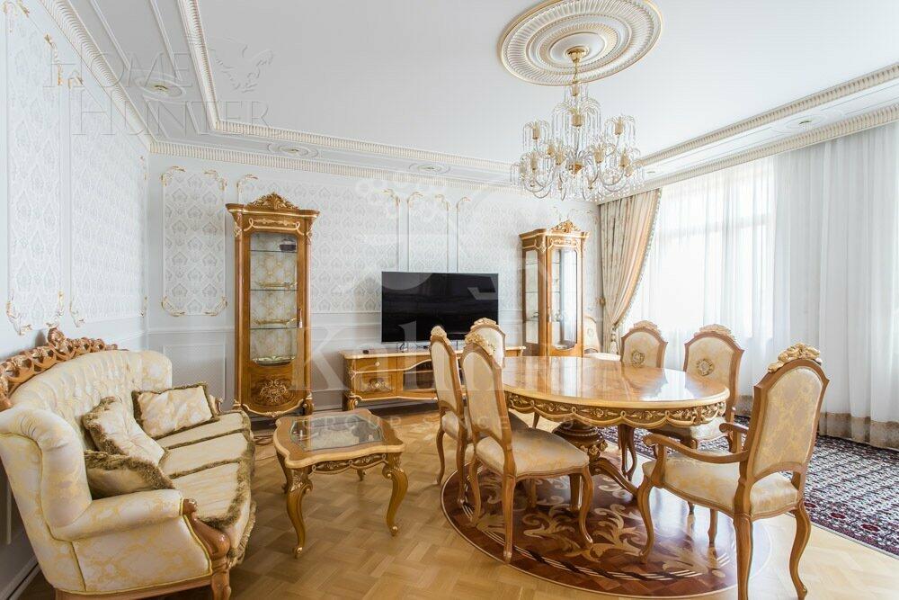 4-КОМН. КВАРТИРА С ОТДЕЛКОЙ 190 М² НА 7 ЭТАЖЕ