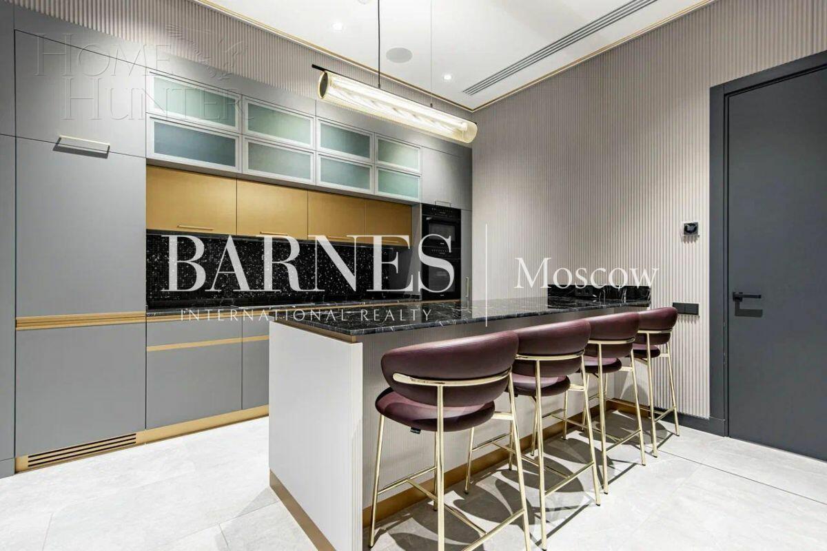 2-этажный коттедж 639 м² с отделкой