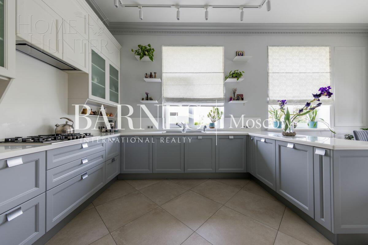 2-этажный коттедж 820 м² с отделкой