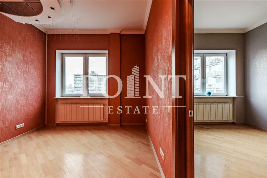 5-КОМН. КВАРТИРА С ОТДЕЛКОЙ 196.1 М² НА 10 ЭТАЖЕ