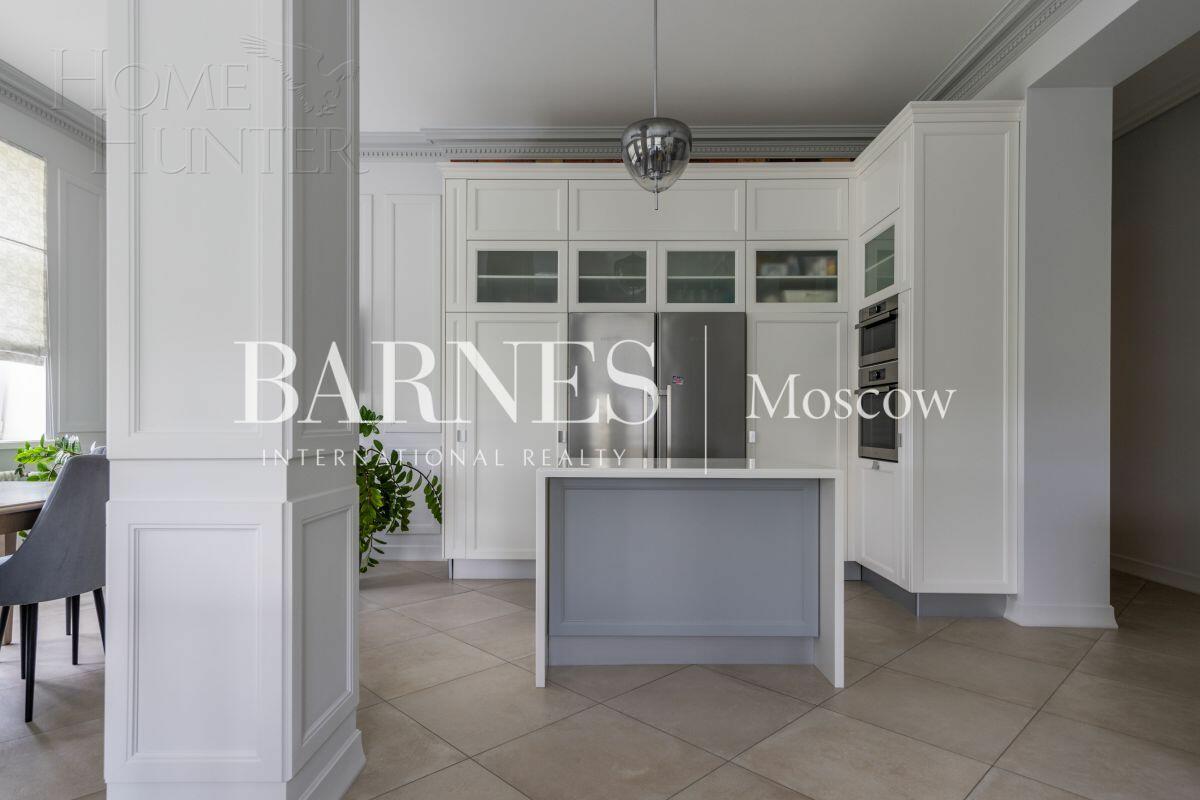 2-этажный коттедж 820 м² с отделкой