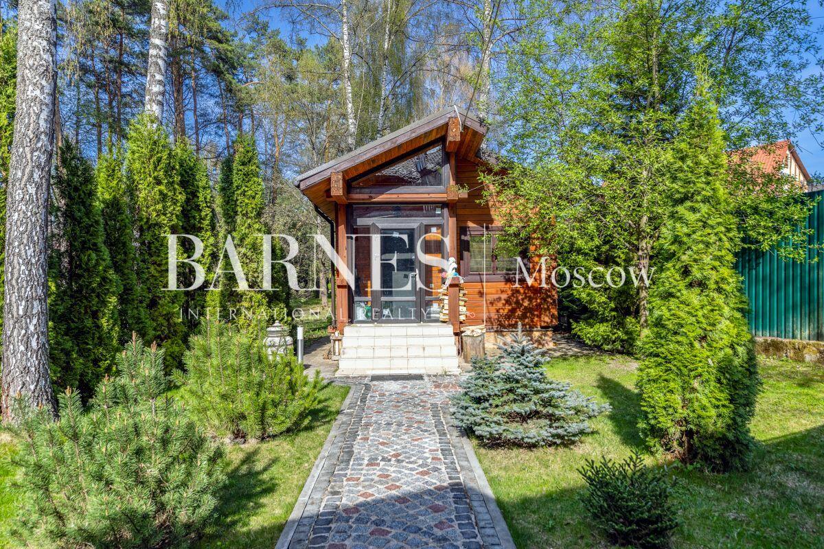 2-этажный коттедж 473.3 м² с отделкой